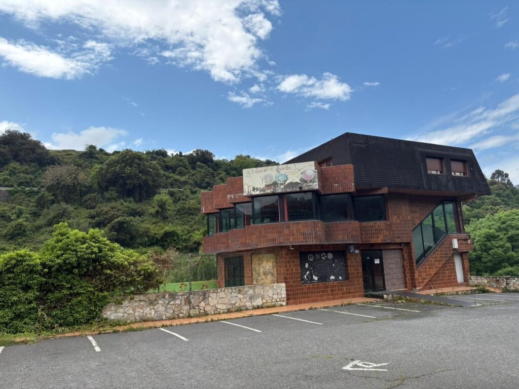 Casa rústica en Barrio Valle