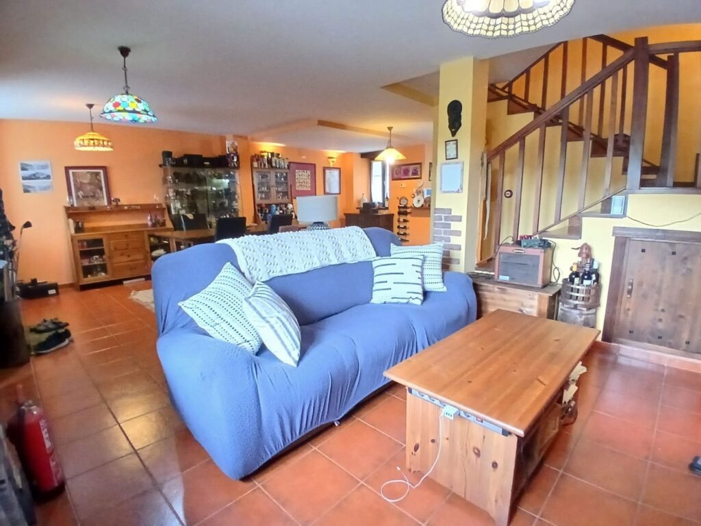 Casa pareada en Barrio Kardeo