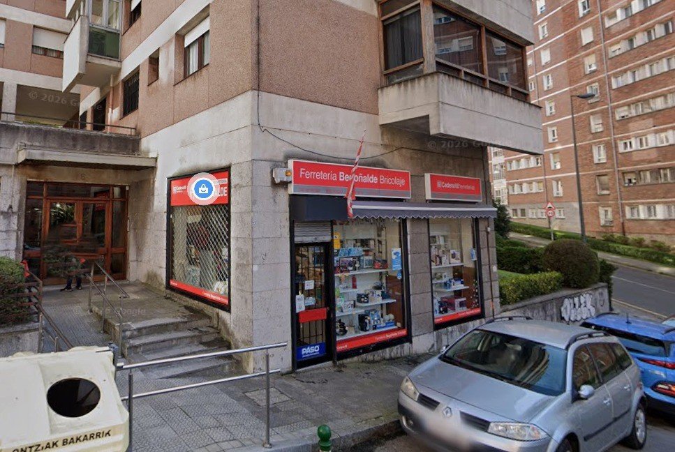 Local o nave en BEGOÑALDE