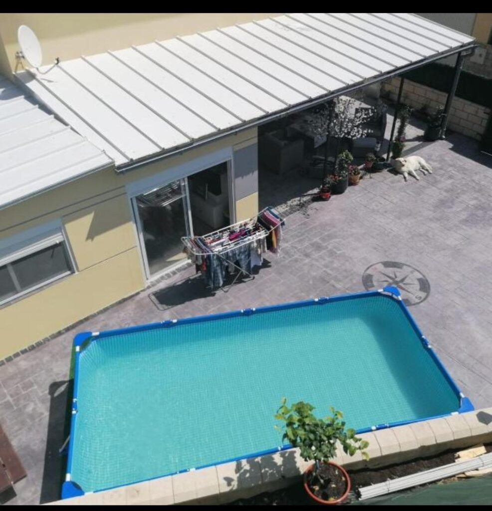 Casa pareada en Barrio Santullán
