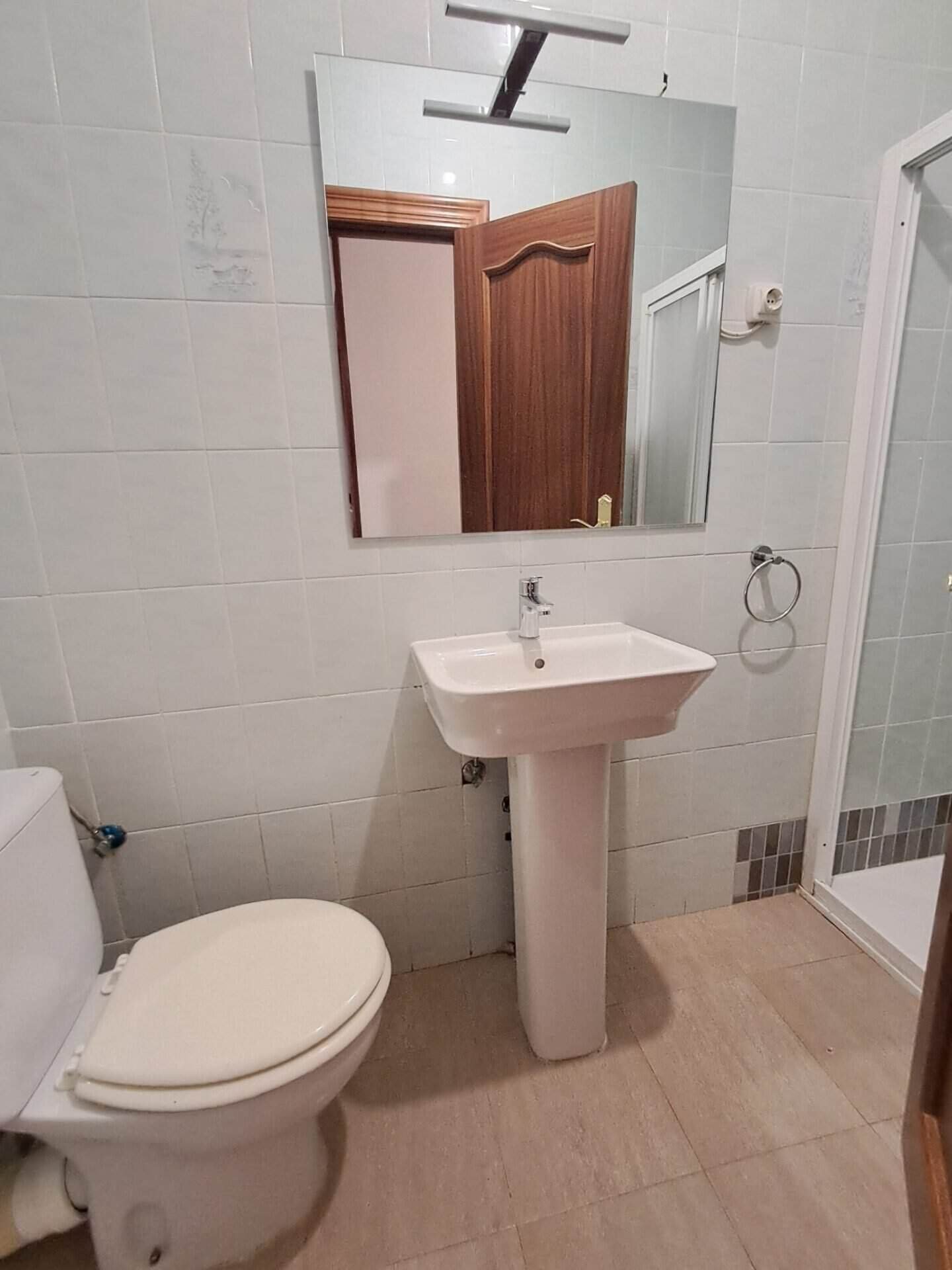 whatsapp image 2025 11 11 at 12.39.02