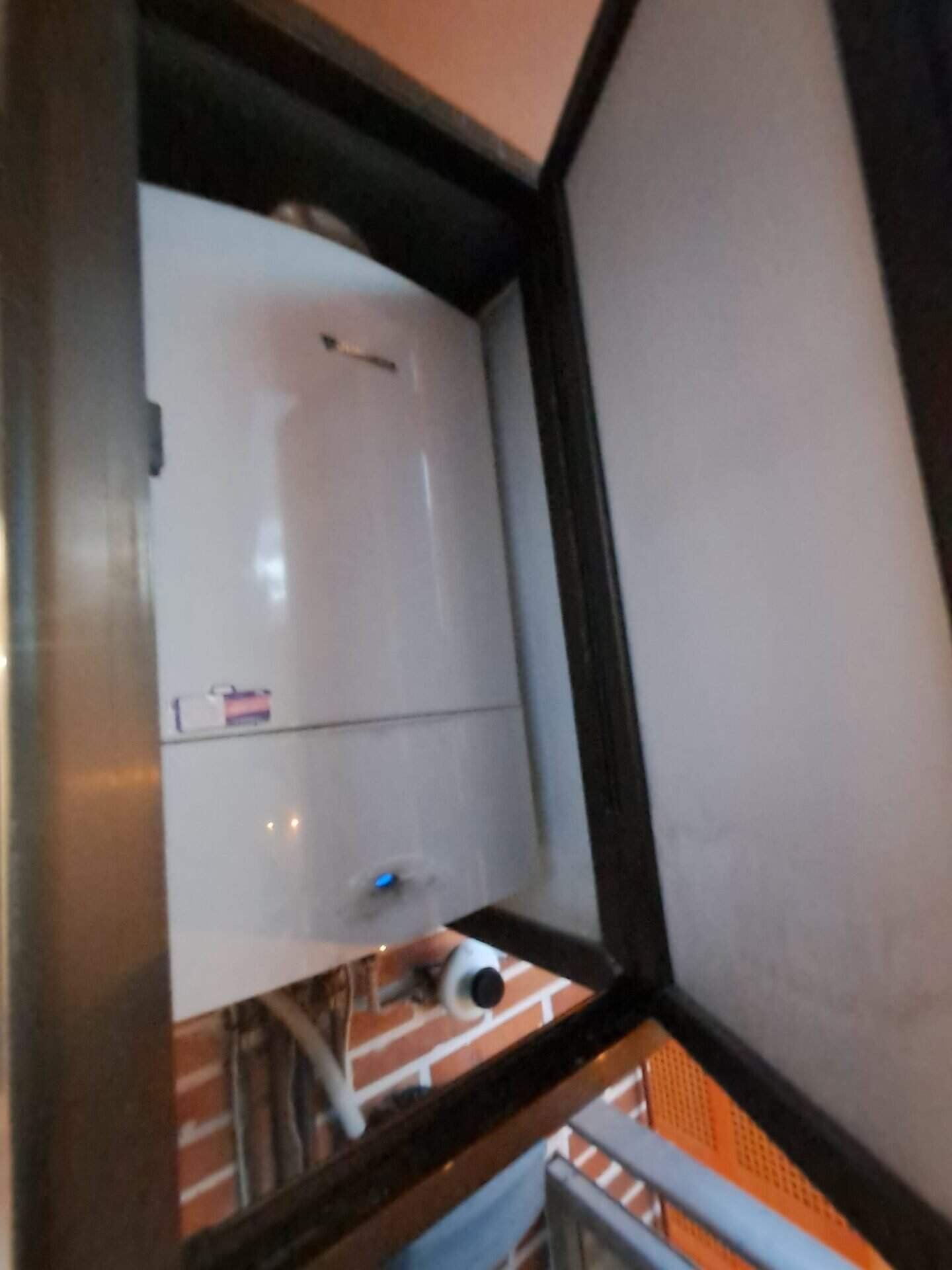 whatsapp image 2025 12 19 at 10.37.17 (1) copia