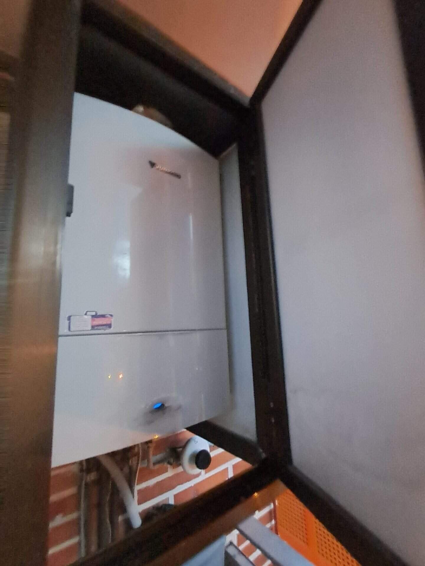 whatsapp image 2025 12 19 at 10.37.17 (2) copia copia copia