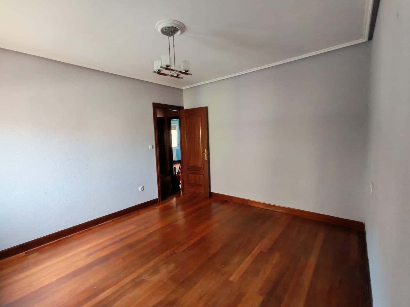 whatsapp image 2026 03 18 at 17.15.49 (2)